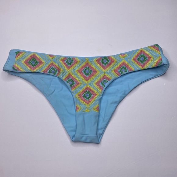 Beach Riot Bikini‎ Bottom - Picture 3 of 6